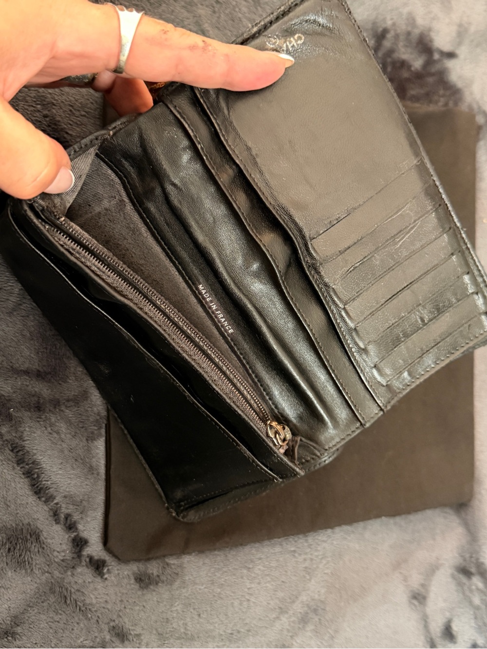 CHANEL Black Quilted Lambskin Wallet with Silver CC Emblem - Picture 3 of 8